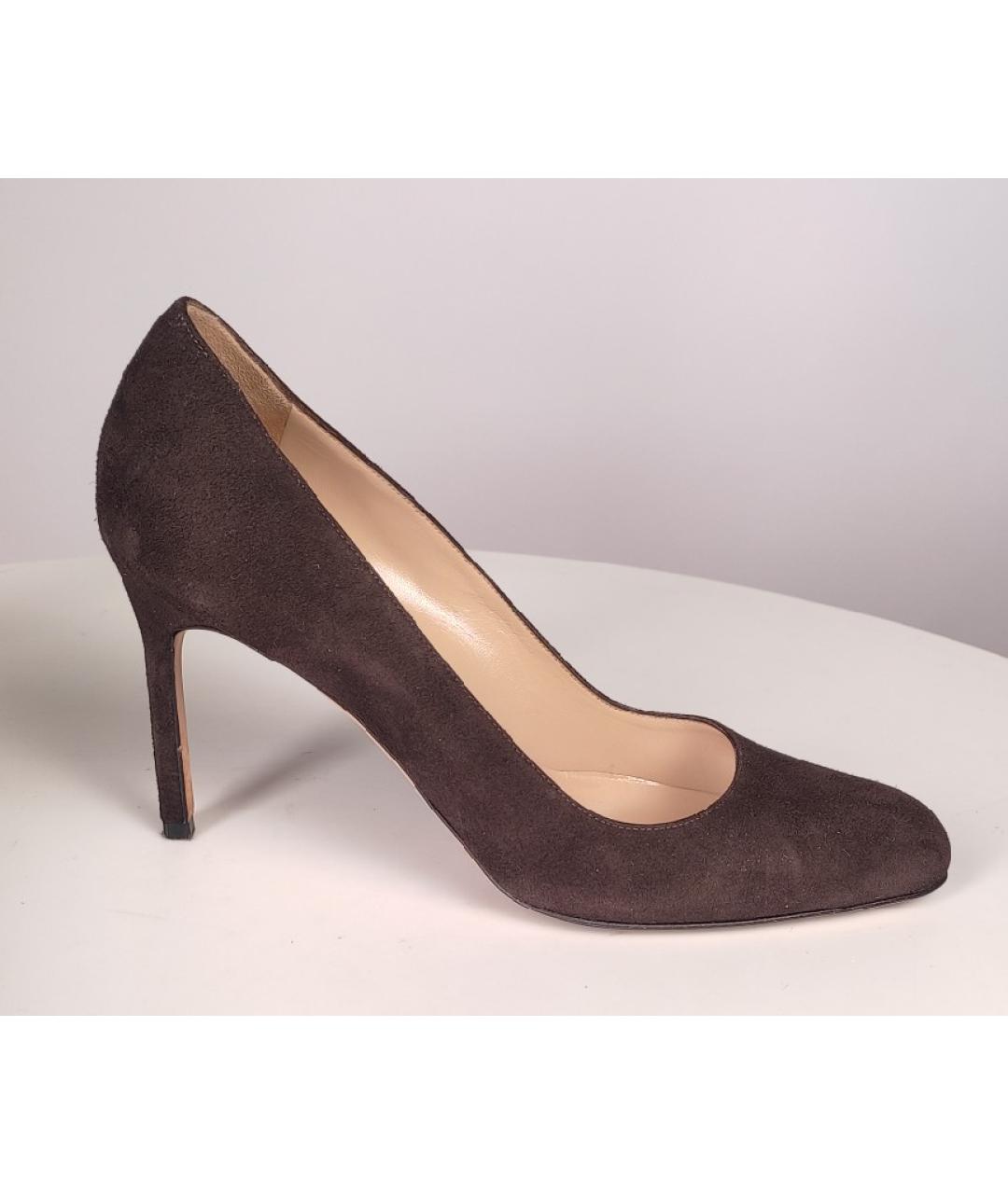 MANOLO BLAHNIK Коричневые замшевые туфли, фото 9