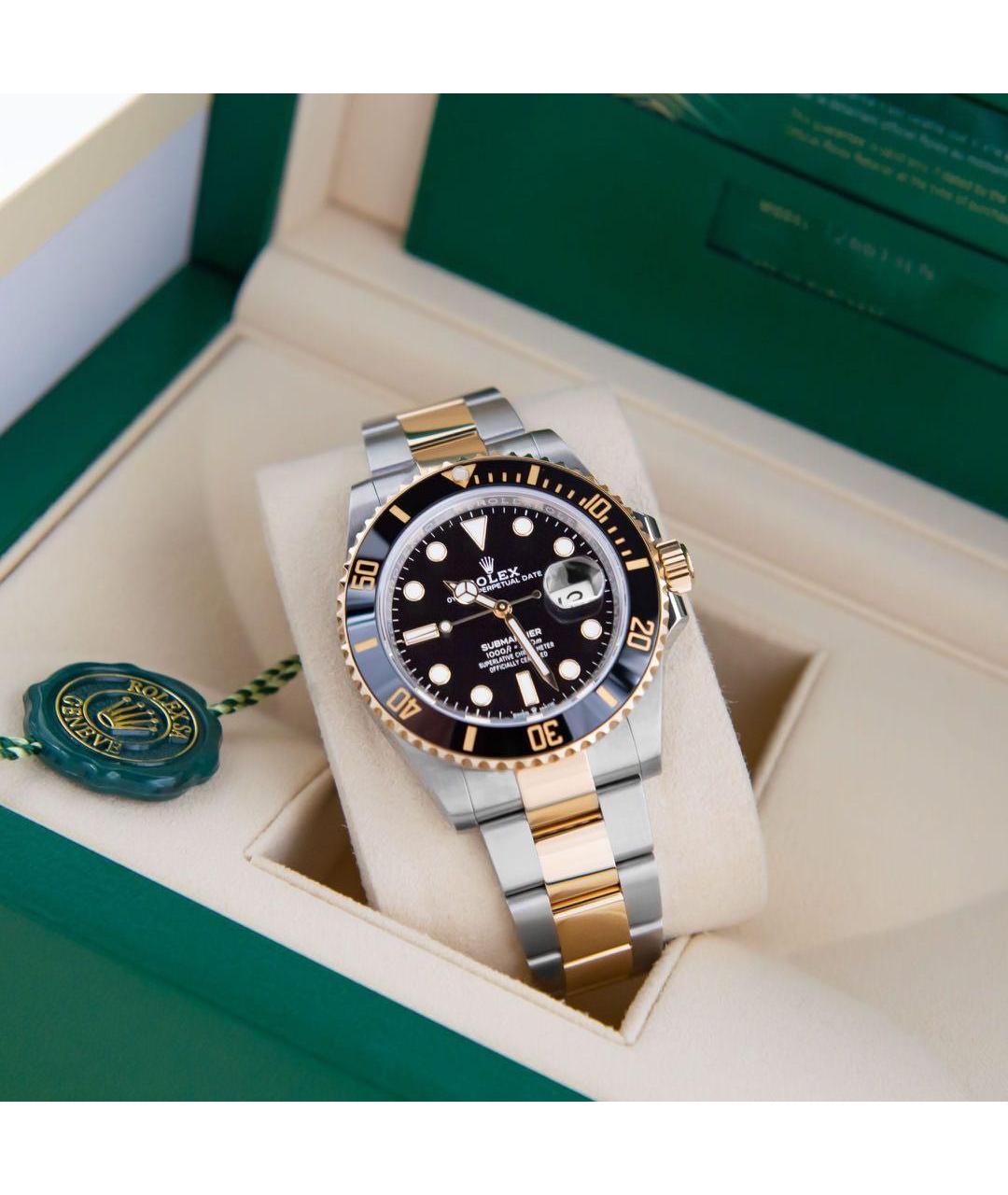 ROLEX Черные часы из желтого золота, фото 2