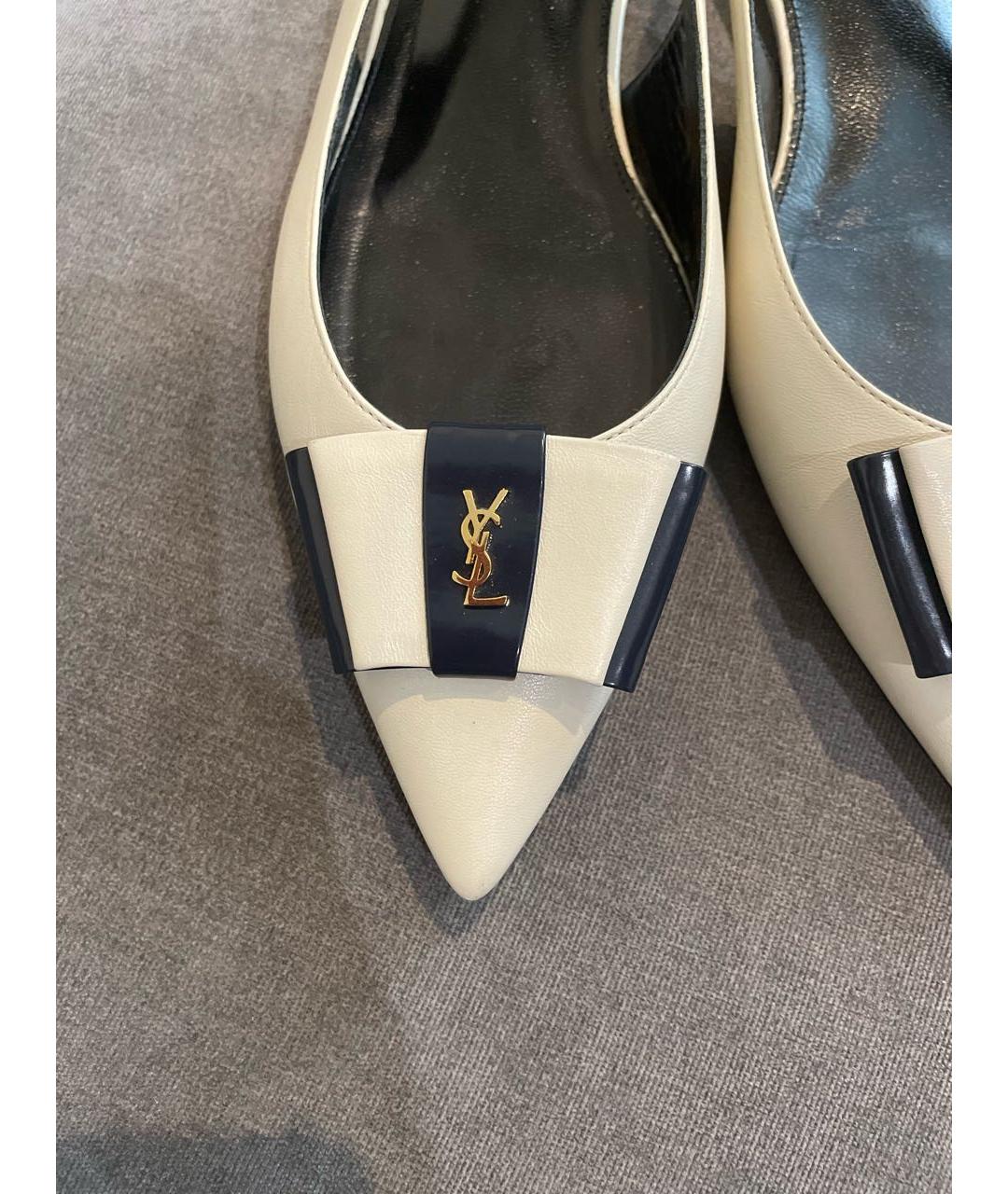 SAINT LAURENT Белые кожаные лодочки на низком каблуке, фото 5