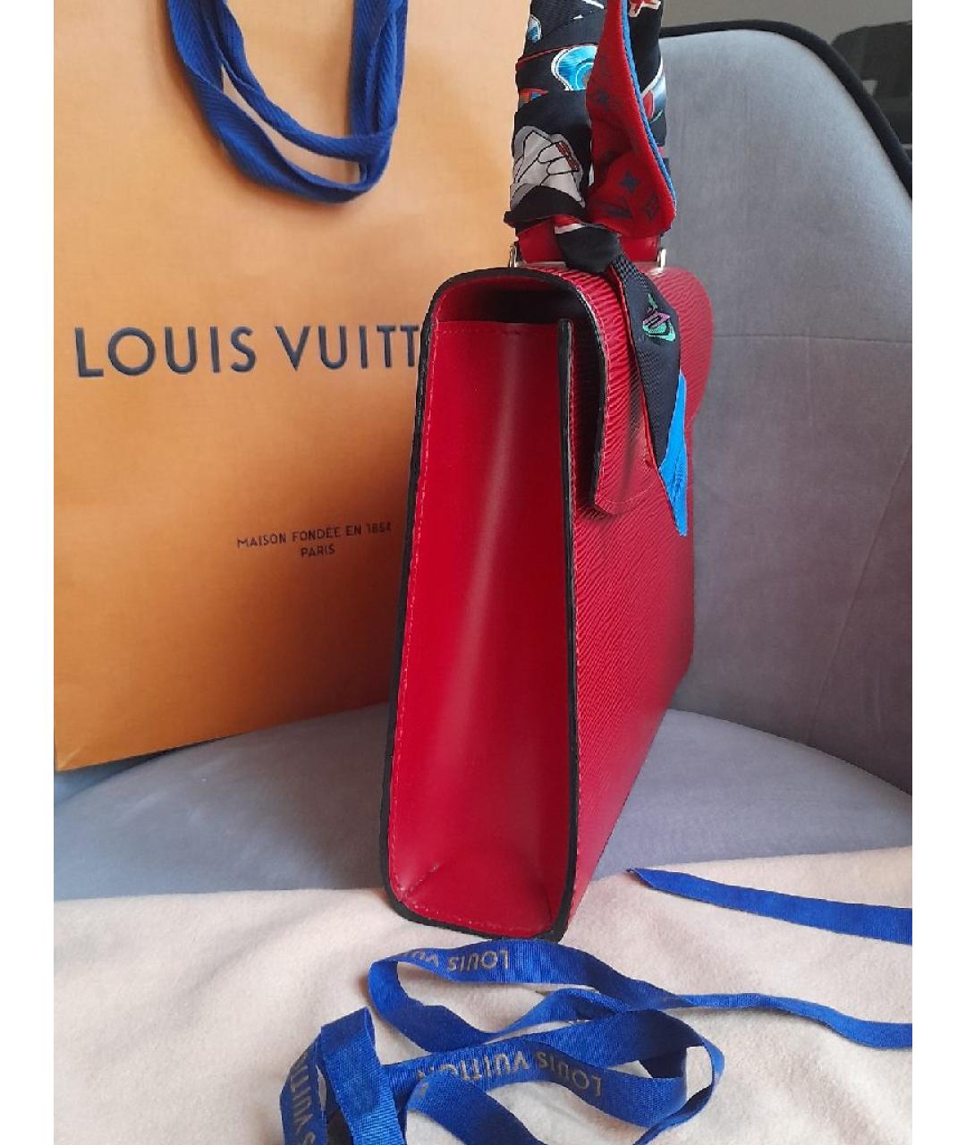 LOUIS VUITTON Красная кожаная сумка с короткими ручками, фото 2