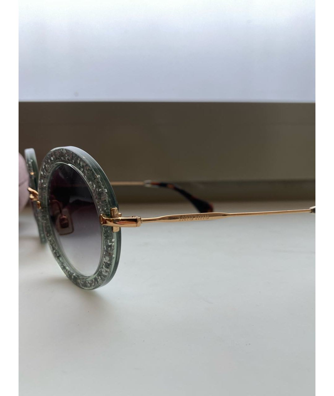 MIU MIU Бирюзовые пластиковые солнцезащитные очки, фото 3