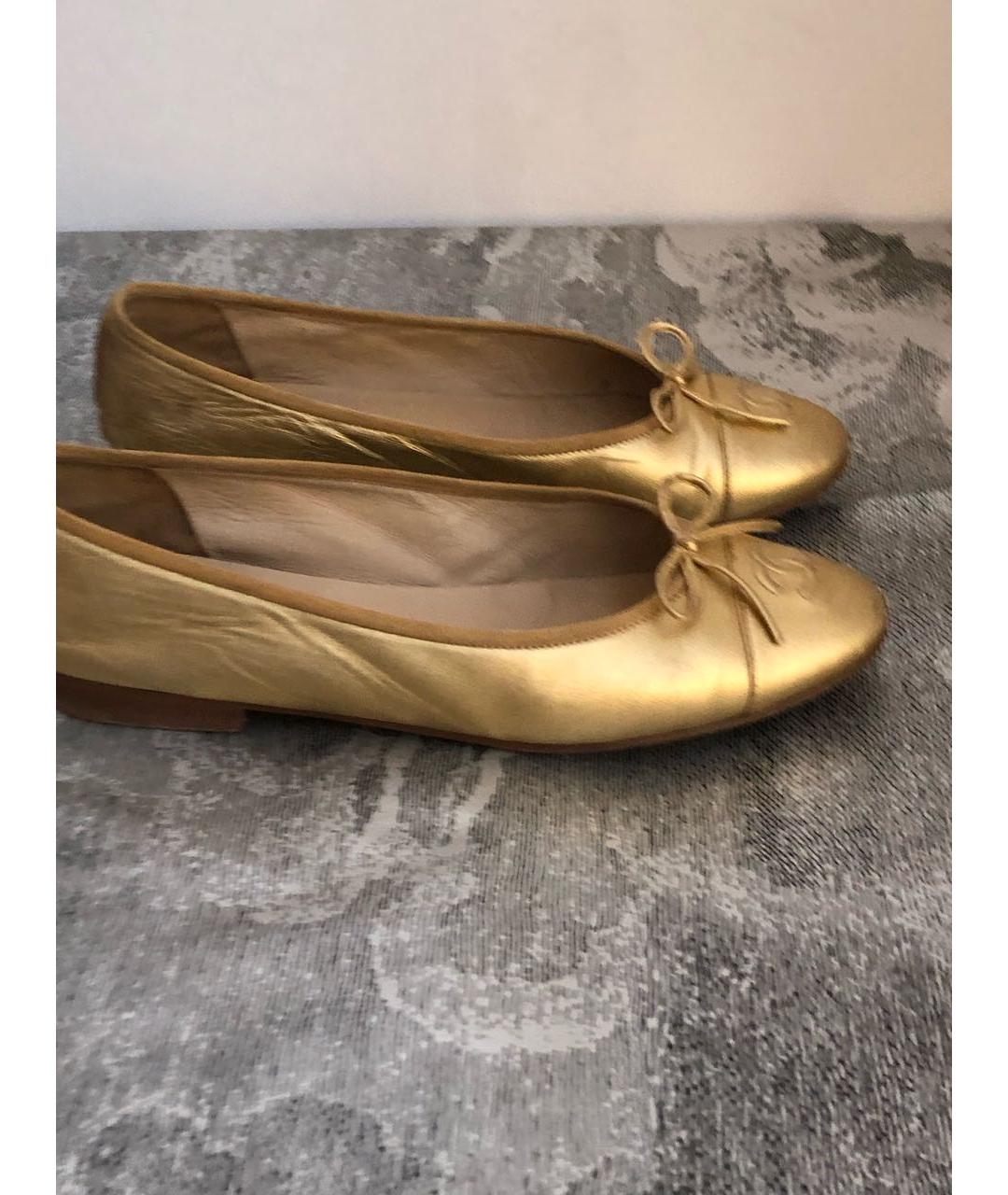 CHANEL PRE-OWNED Золотые кожаные балетки, фото 5
