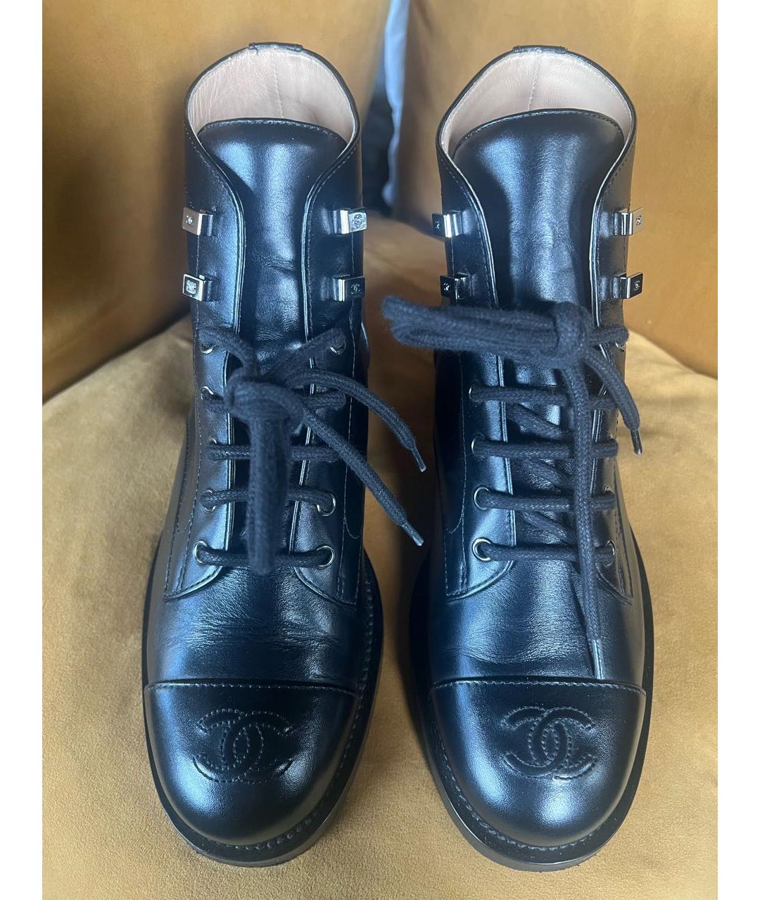 CHANEL Черные кожаные ботинки, фото 2