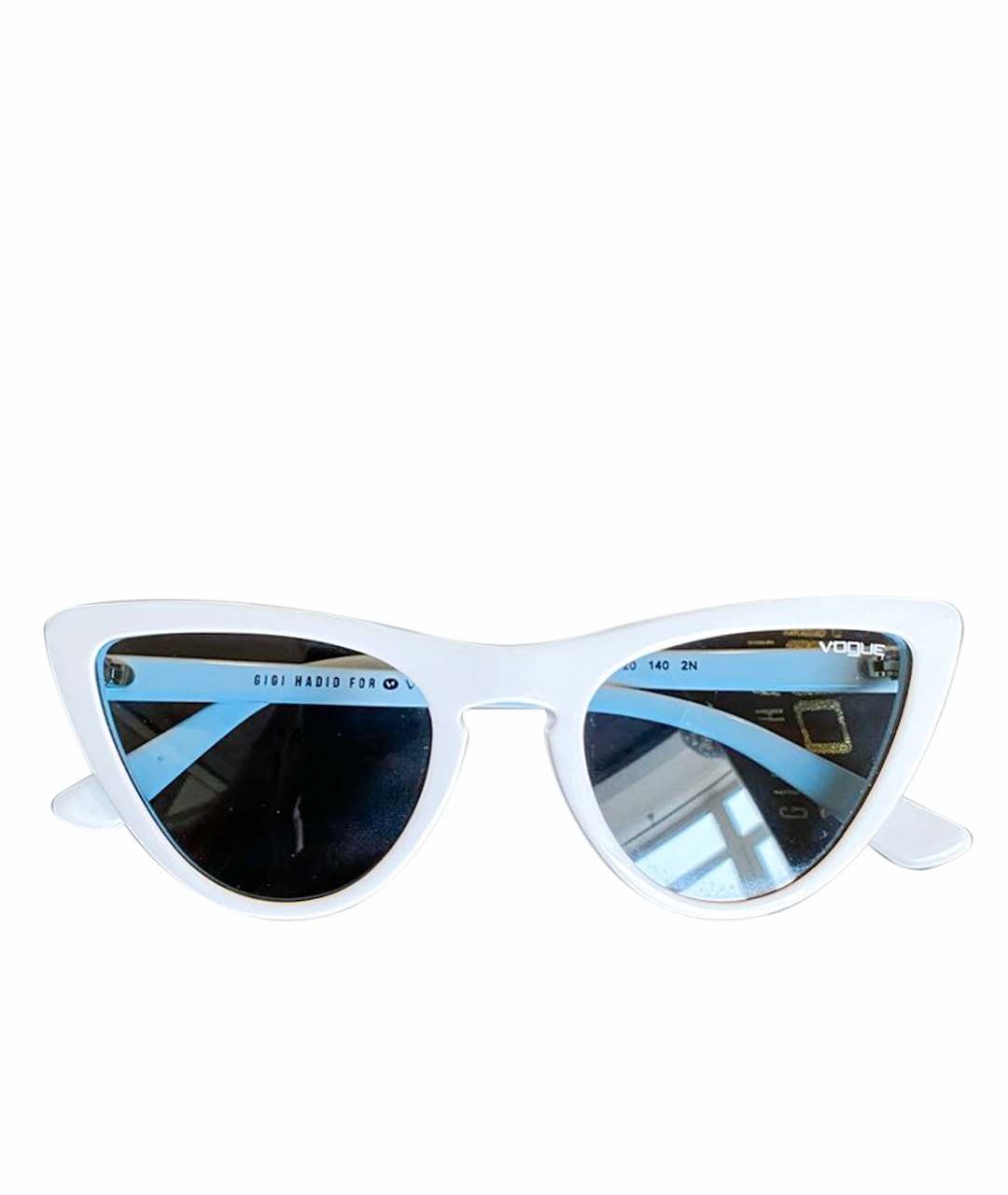 VOGUE EYEWEAR Белые пластиковые солнцезащитные очки, фото 1