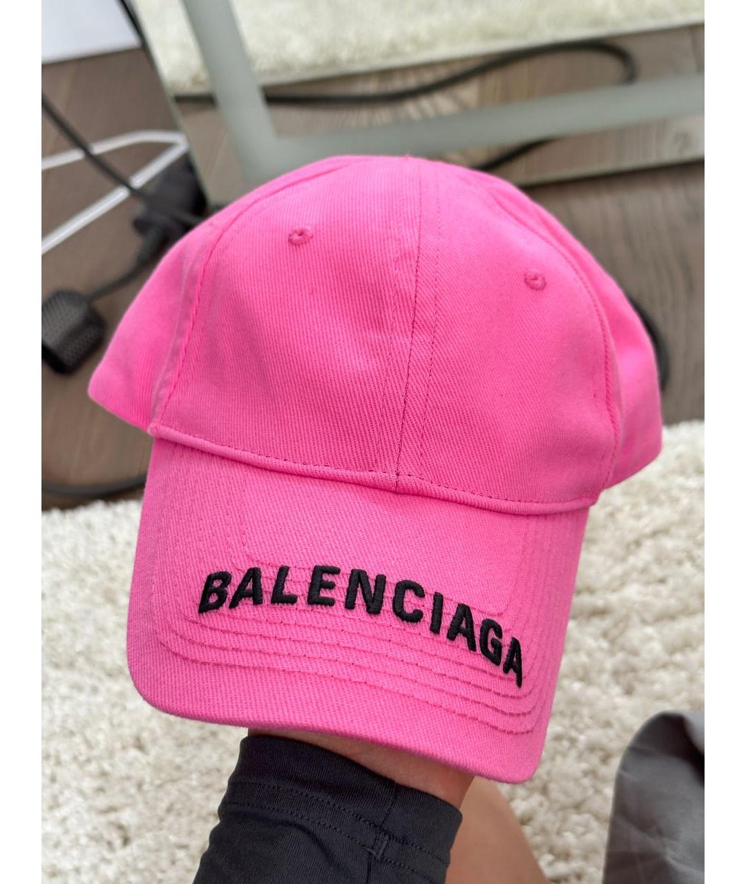 BALENCIAGA Розовая хлопковая кепка для женщин – купить онлайн с