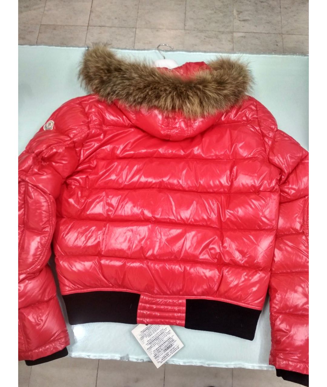 MONCLER Красная полиамидовая куртка, фото 2
