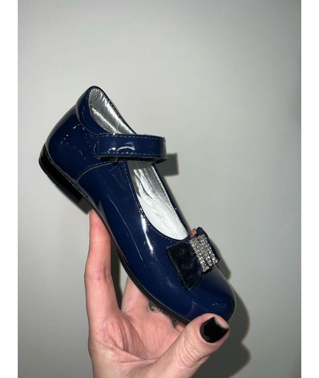 MONNALISA Темно-синие балетки и туфли из лакированной кожи, фото 5