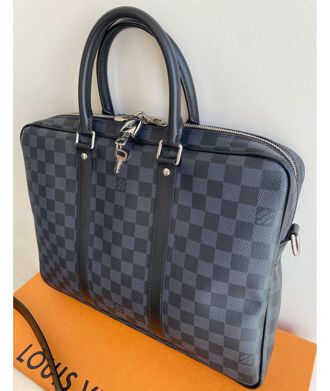 LOUIS VUITTON Антрацитовый портфель, фото 4