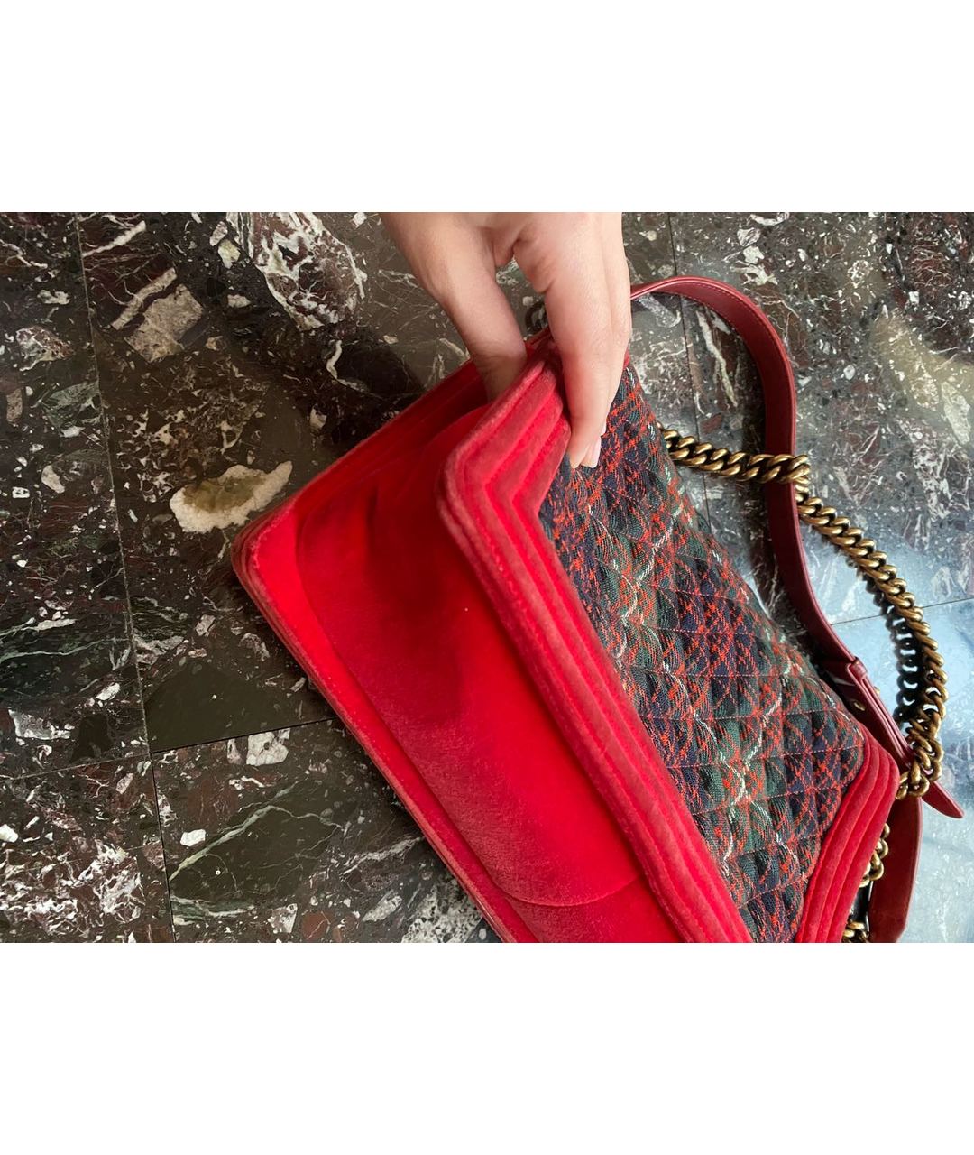 CHANEL PRE-OWNED Красная замшевая сумка тоут, фото 4