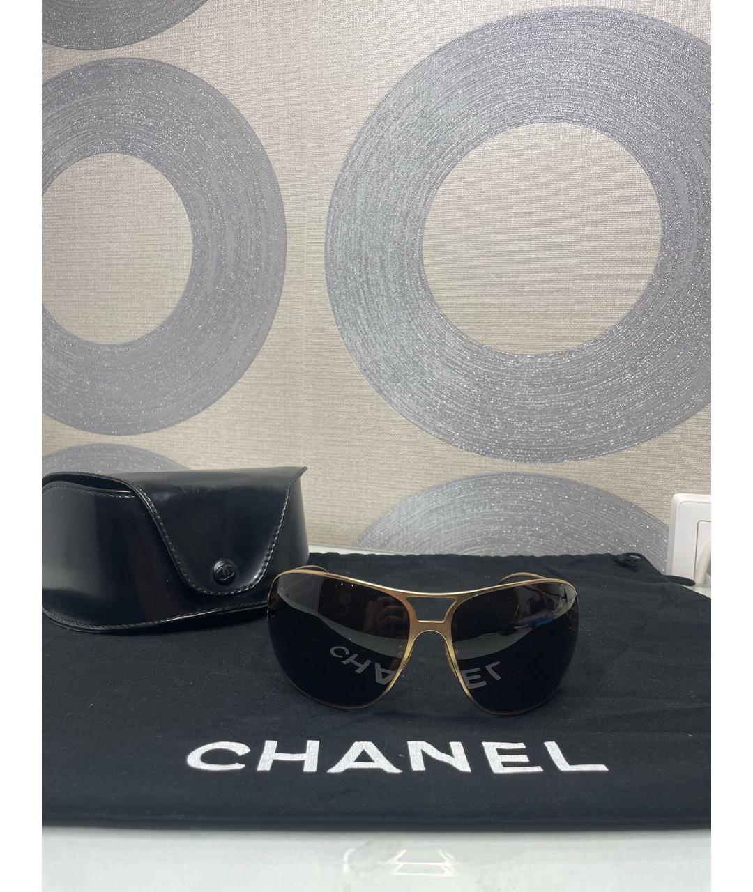 CHANEL PRE-OWNED Золотые пластиковые солнцезащитные очки, фото 7