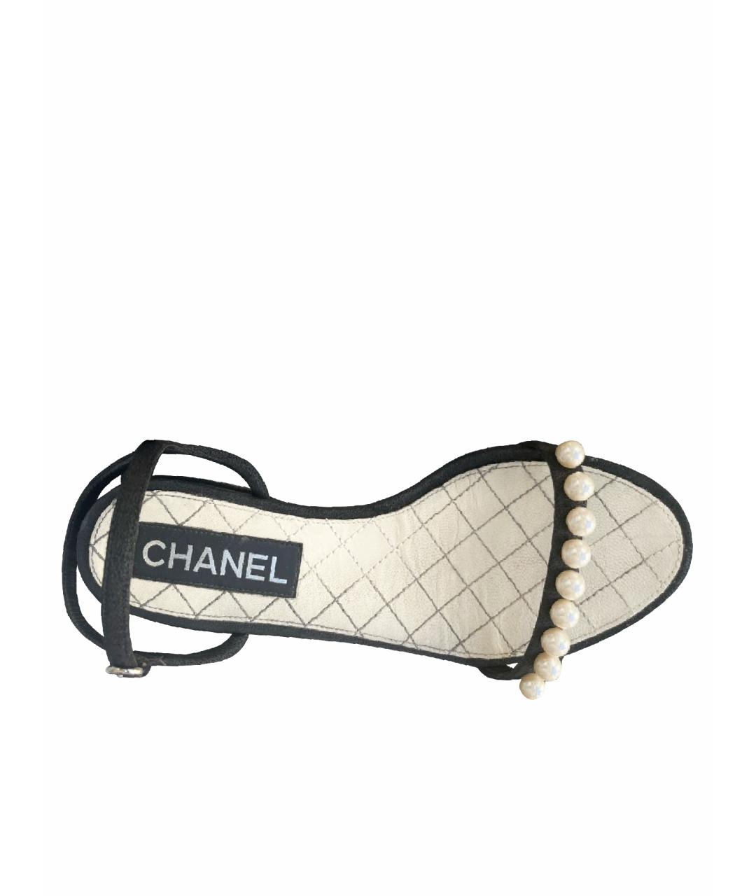 CHANEL PRE-OWNED Черные замшевые сандалии, фото 1