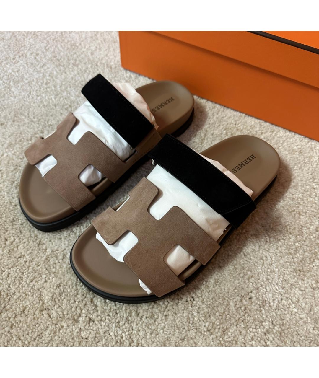 HERMES Бежевые замшевые сандалии, фото 2