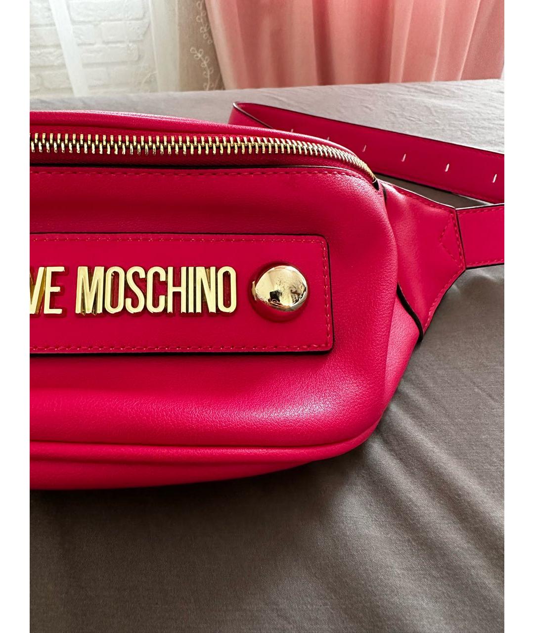 LOVE MOSCHINO Фуксия кожаная поясная сумка, фото 6