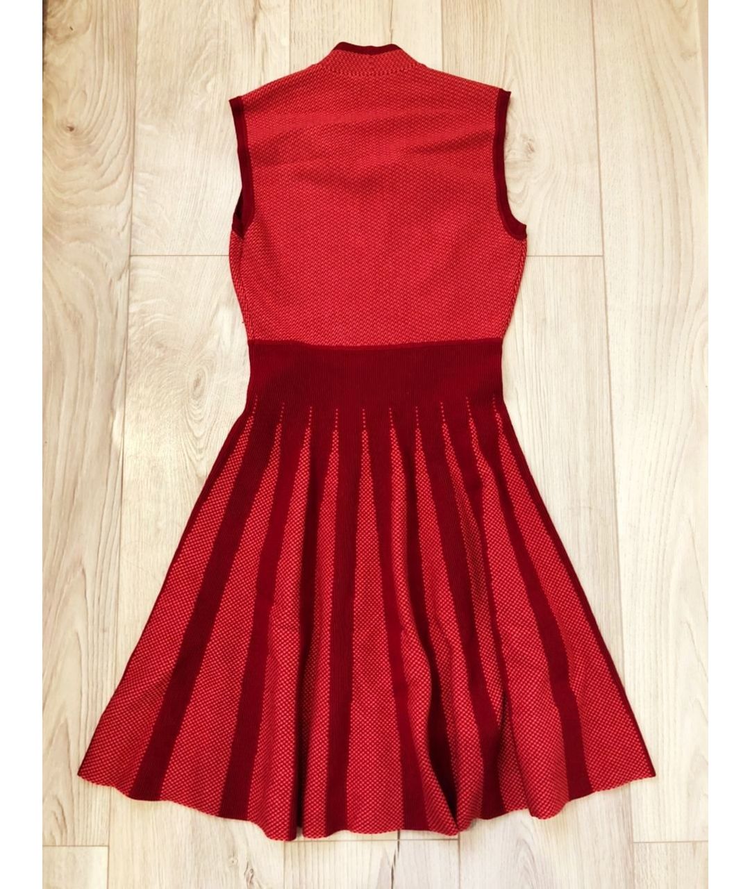 EMPORIO ARMANI Красное вискозное коктейльное платье, фото 4