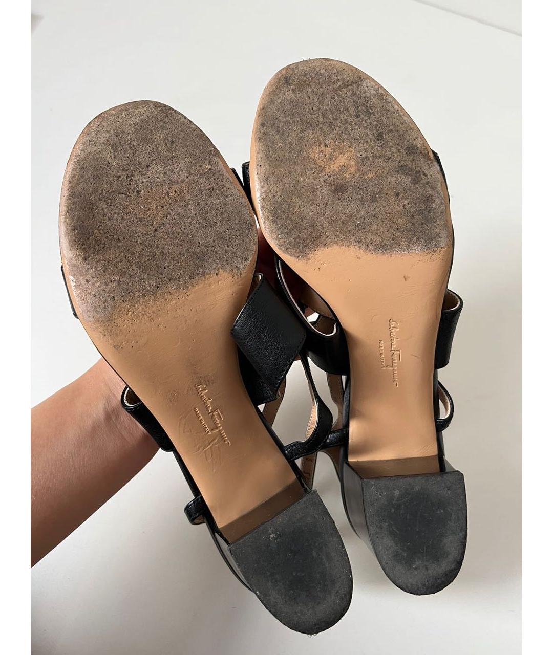 FERRAGAMO Черные босоножки, фото 7