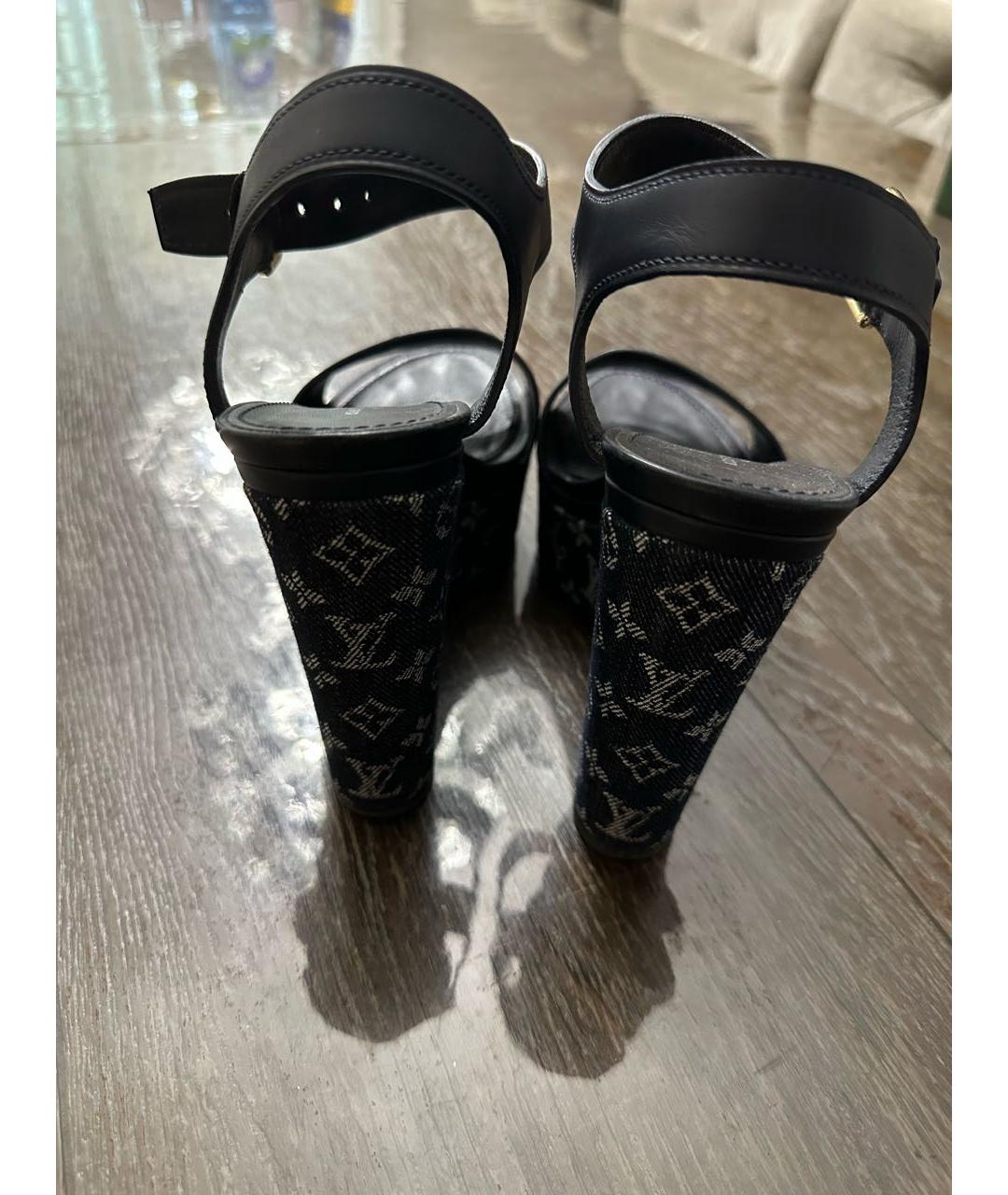 LOUIS VUITTON Синие текстильные босоножки, фото 4