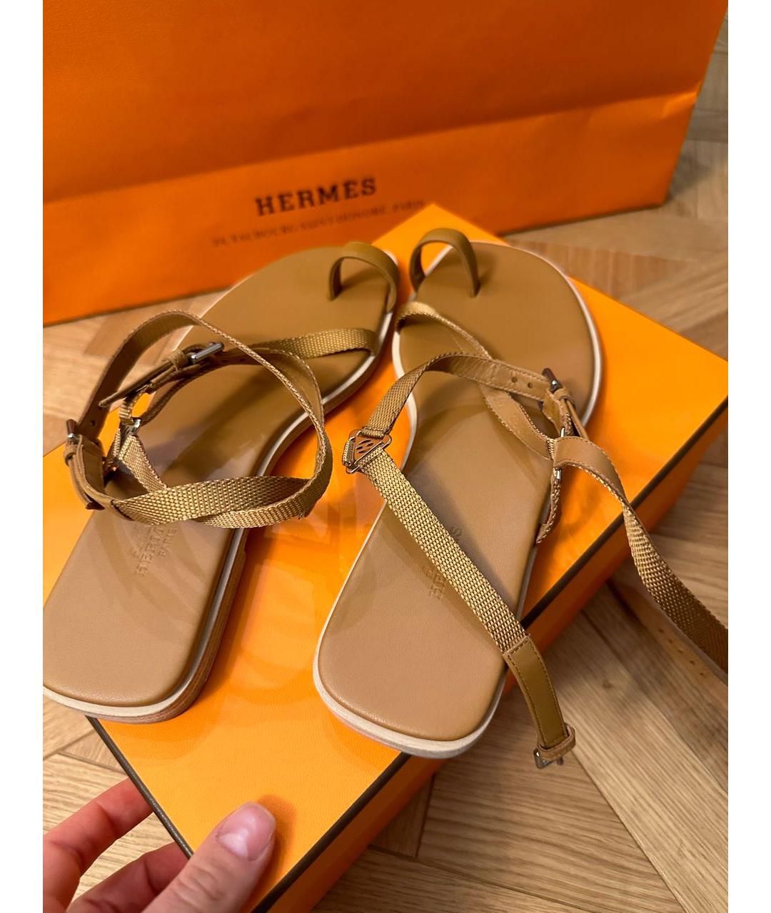 HERMES Бежевые кожаные сандалии, фото 3