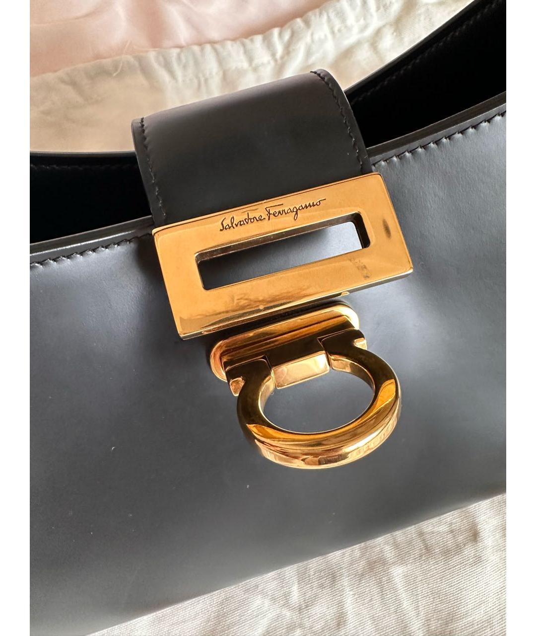 FERRAGAMO Черная кожаная сумка с короткими ручками, фото 6