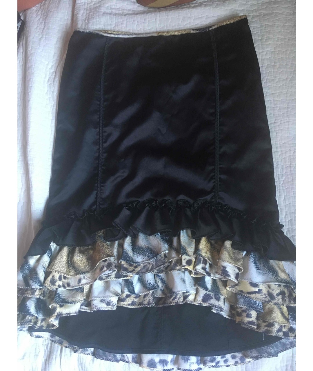 ROBERTO CAVALLI Черная атласная юбка миди, фото 3