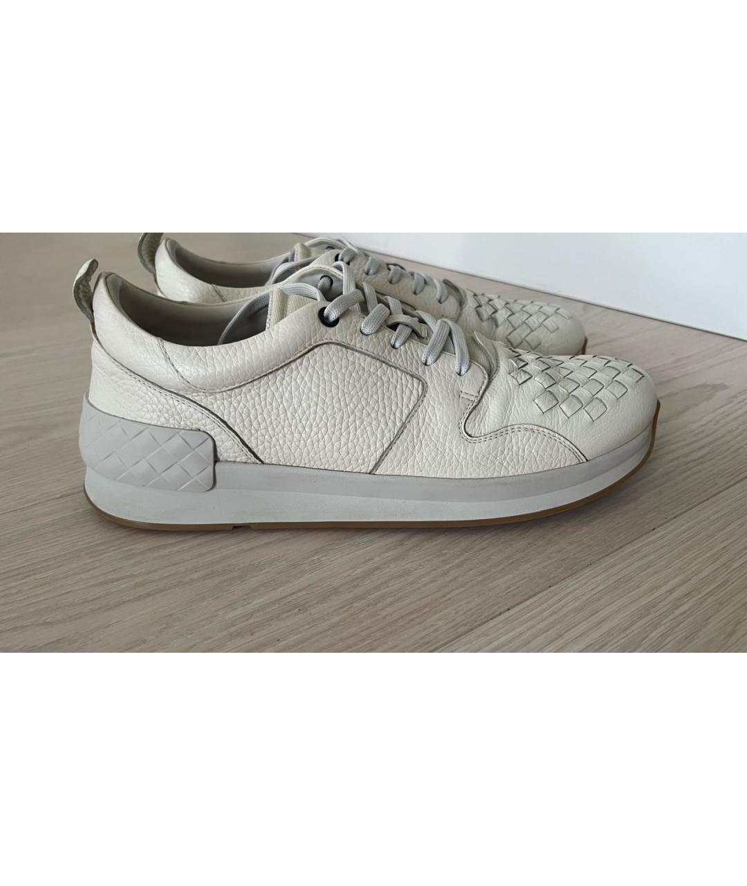 BOTTEGA VENETA Белые кожаные низкие кроссовки / кеды, фото 6