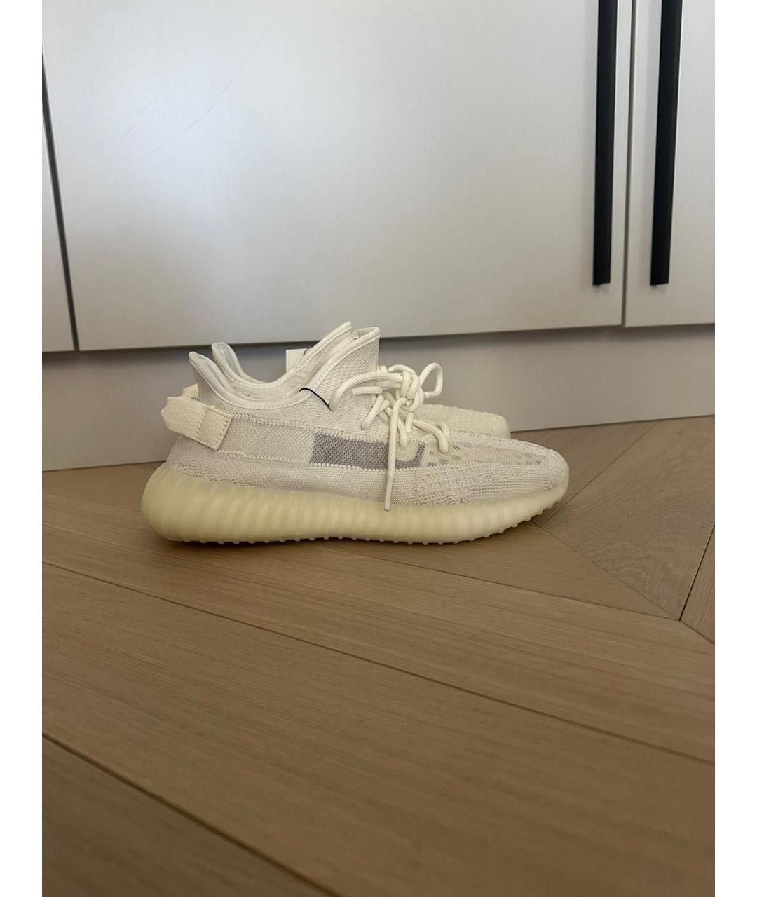 ADIDAS YEEZY Белые текстильные низкие кроссовки / кеды, фото 6