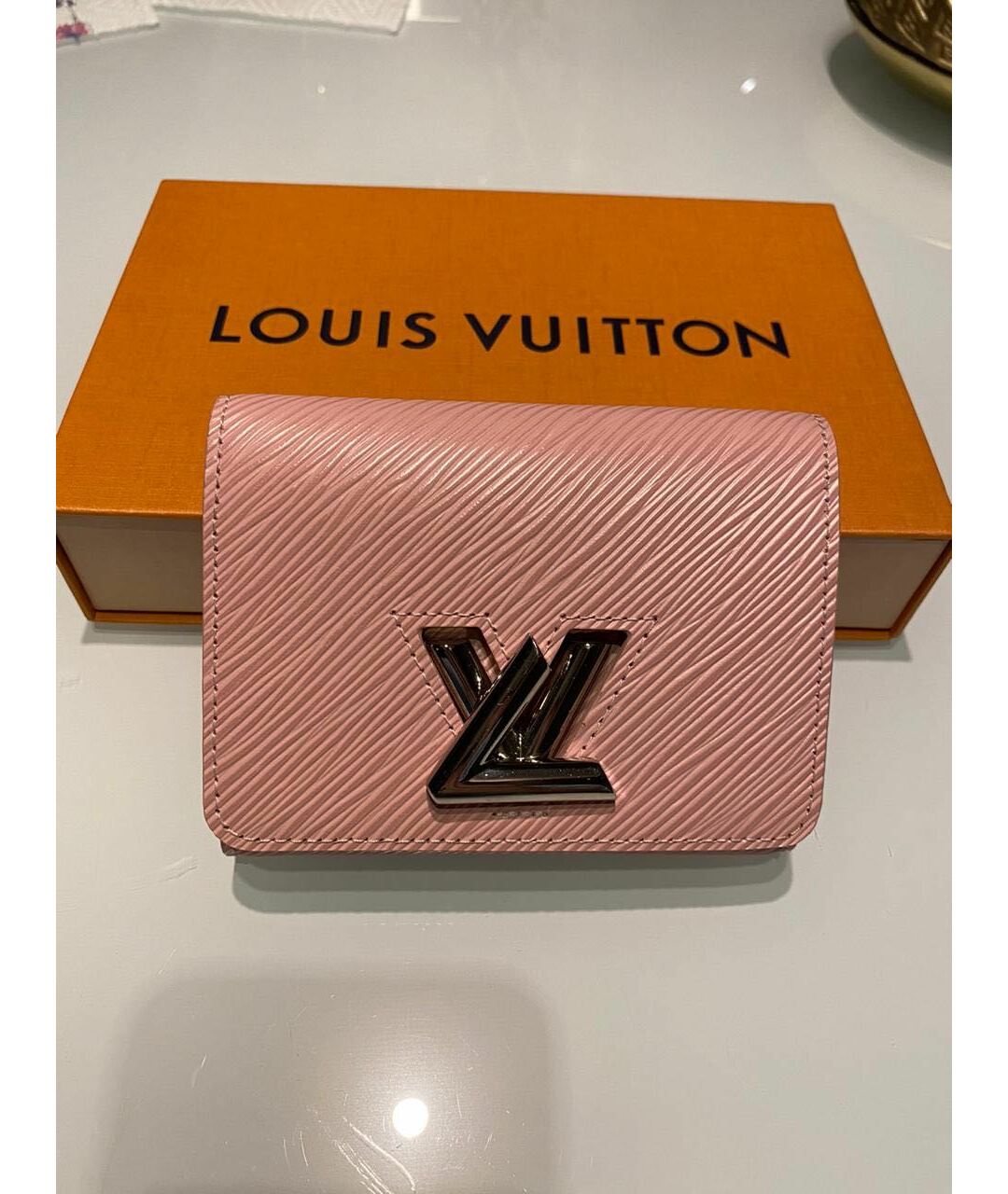 LOUIS VUITTON PRE-OWNED Розовый кожаный кошелек, фото 6