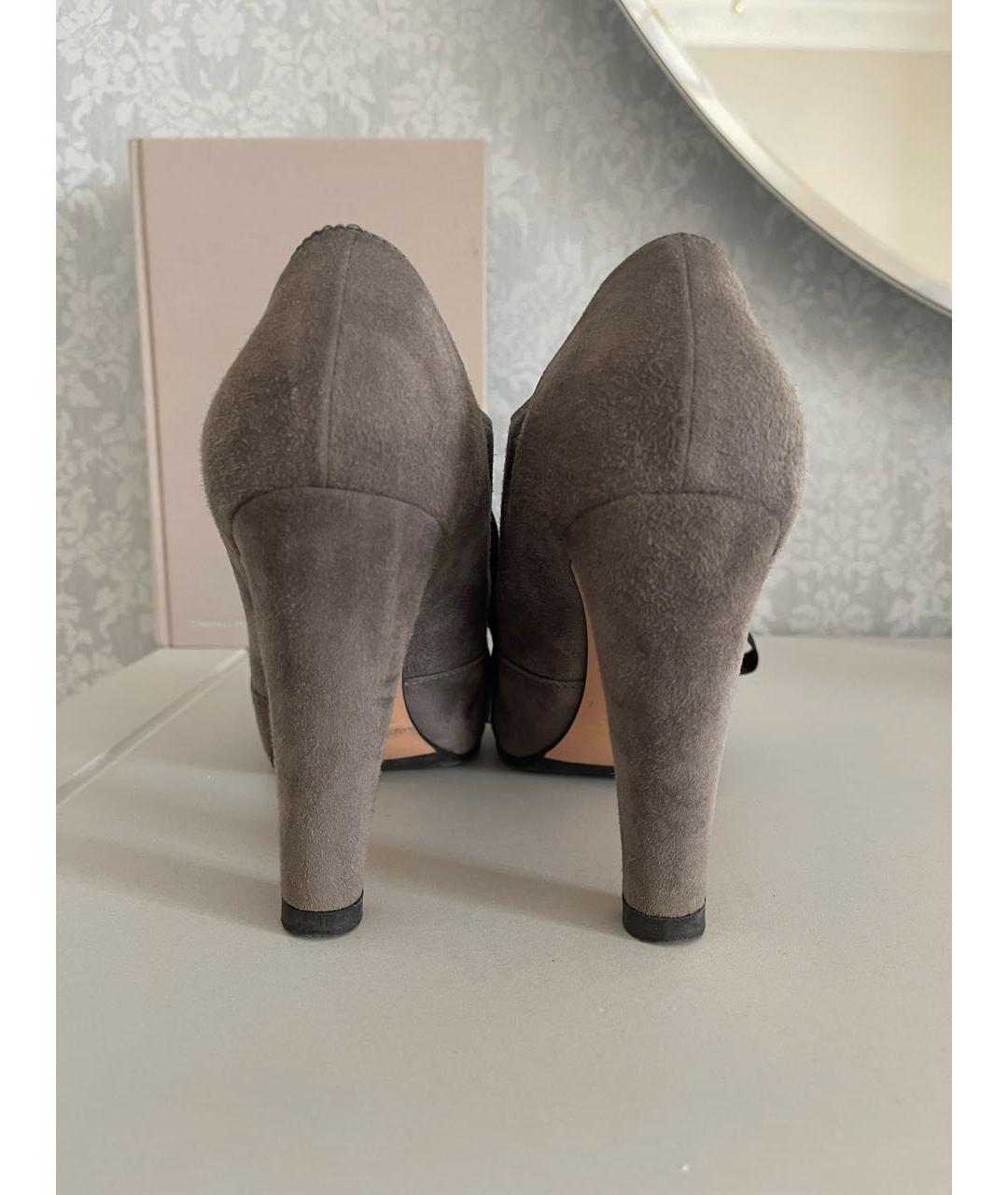 GIANVITO ROSSI Антрацитовые замшевые ботильоны, фото 4