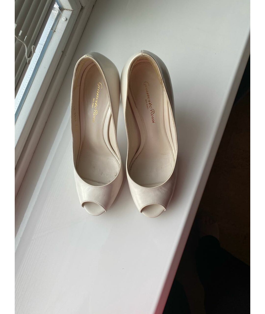 GIANVITO ROSSI Белые кожаные свадебные туфли на высоком каблуке, фото 3