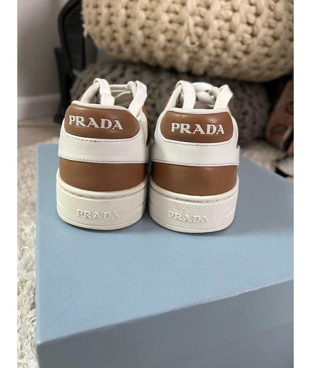 PRADA Горчичные кожаные кеды, фото 5