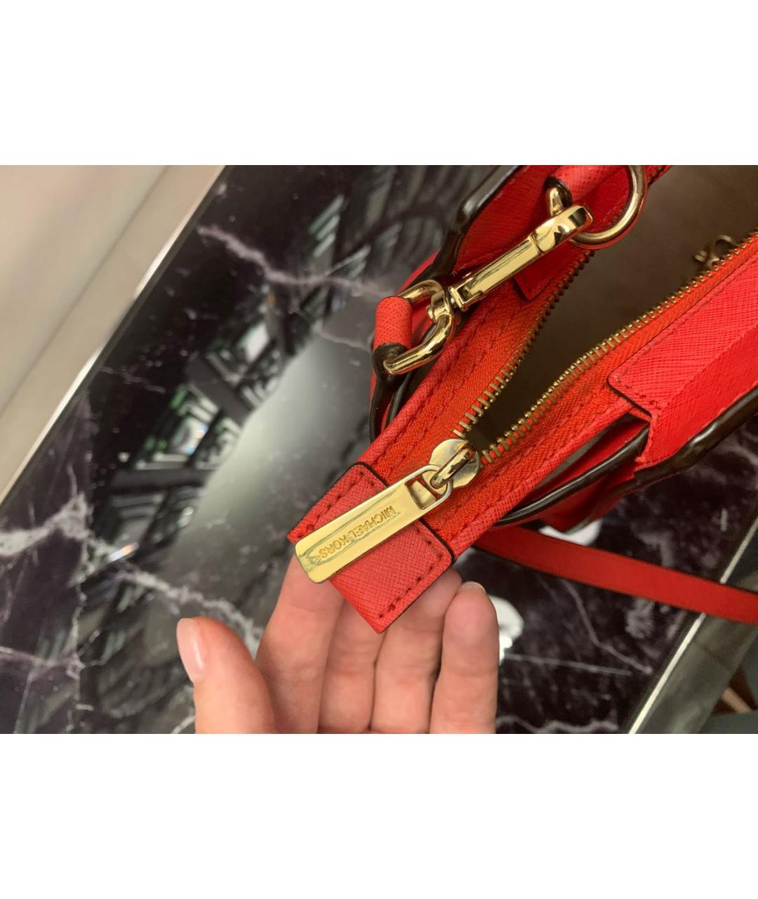 MICHAEL MICHAEL KORS Красная кожаная сумка с короткими ручками, фото 6