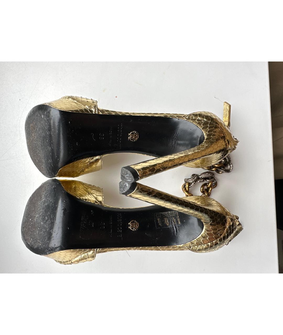 ROBERTO CAVALLI Золотые кожаные босоножки, фото 5