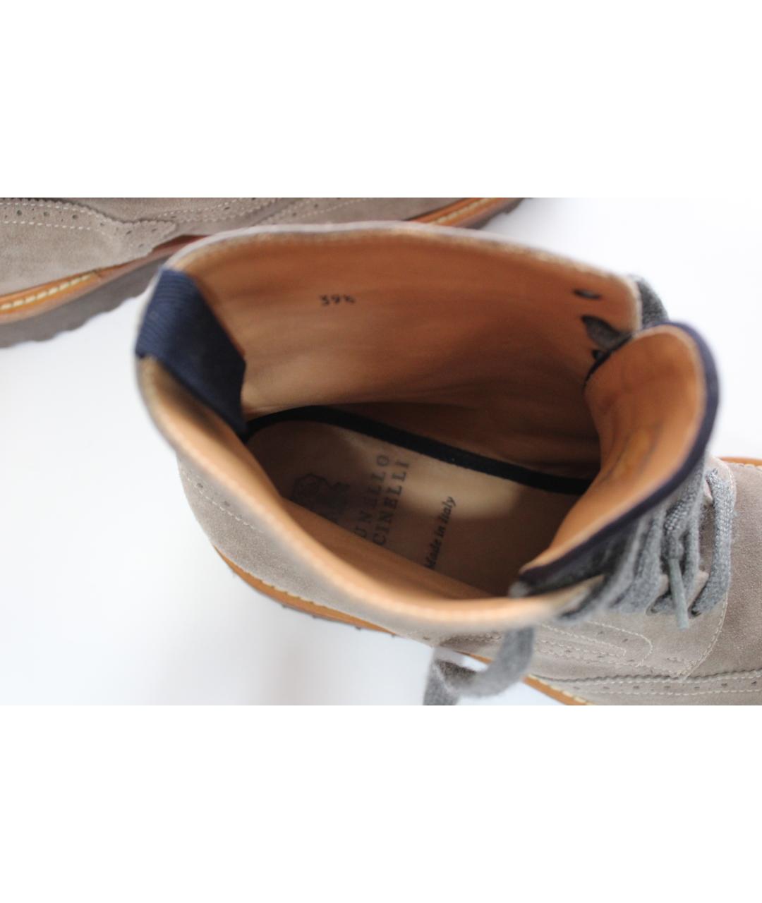 BRUNELLO CUCINELLI Серые замшевые высокие ботинки, фото 9