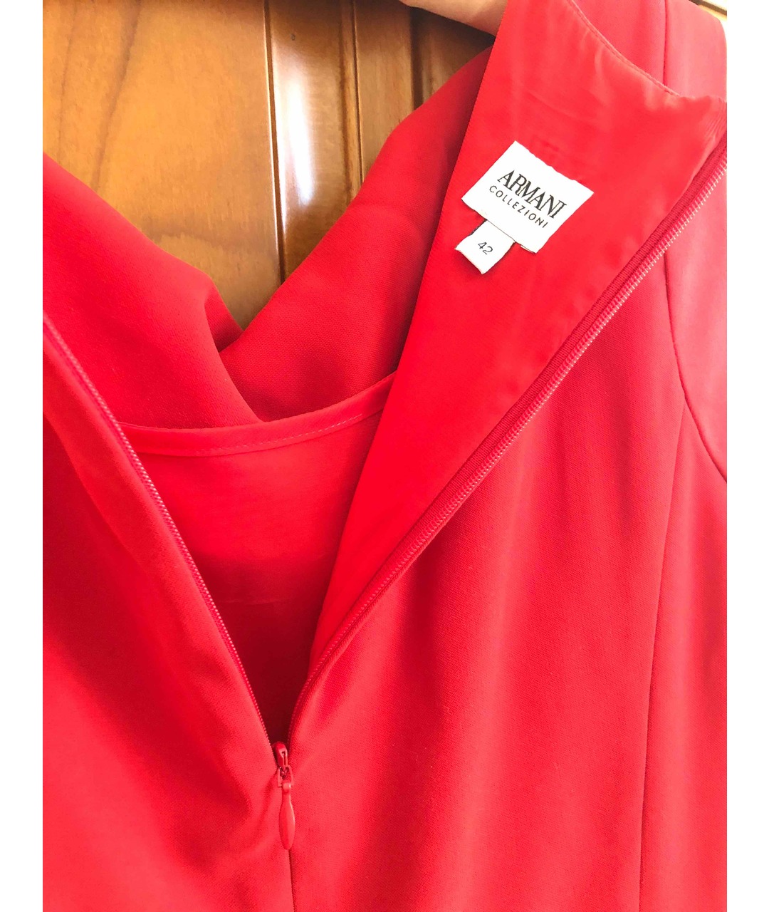 ARMANI COLLEZIONI Красное креповое вечернее платье, фото 3