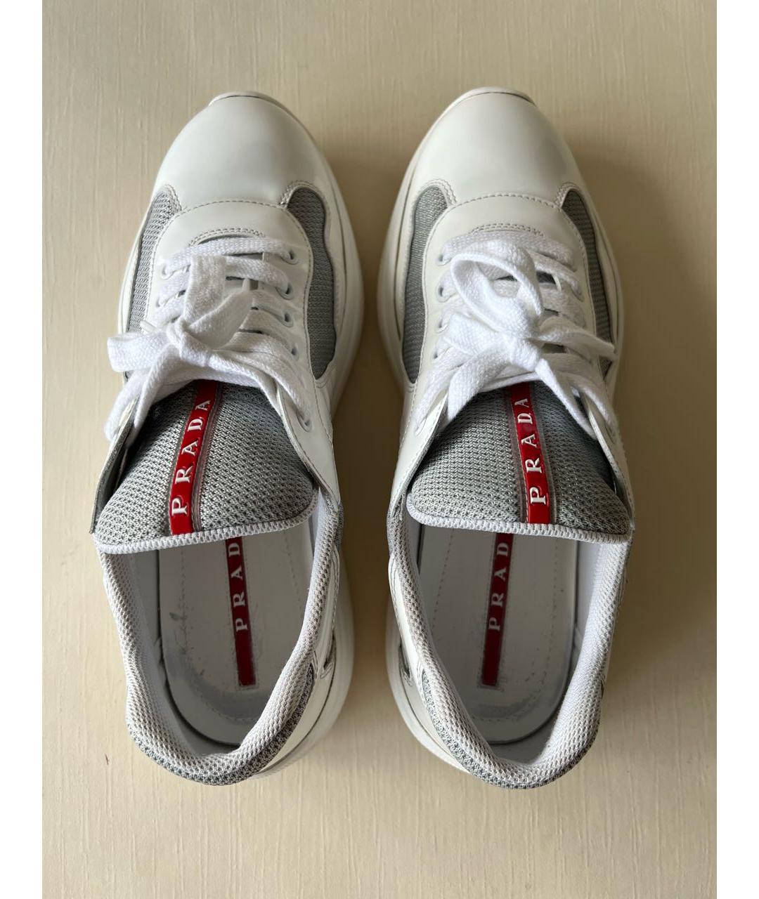 PRADA Белые кожаные низкие кроссовки / кеды, фото 3
