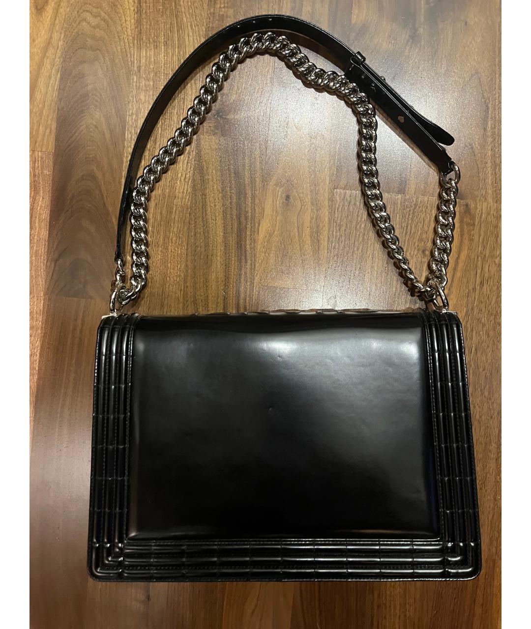 CHANEL PRE-OWNED Черная кожаная сумка через плечо, фото 2