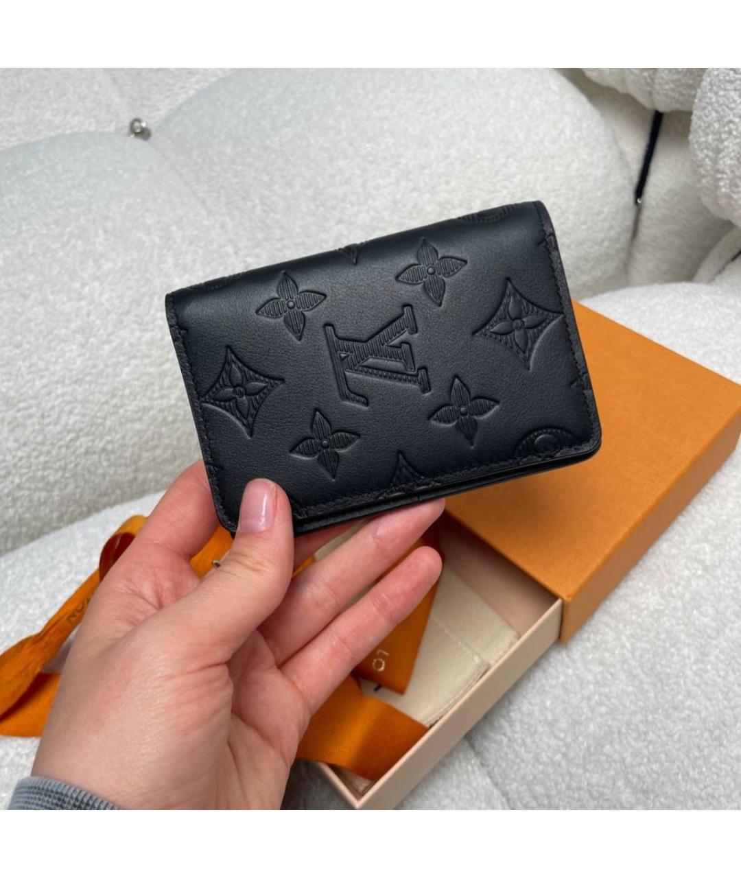 LOUIS VUITTON Черный кожаный кардхолдер, фото 4