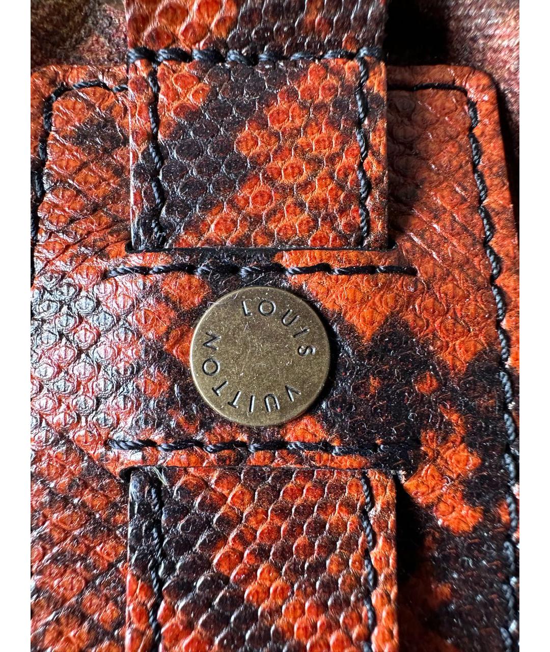 LOUIS VUITTON Бордовая сумка с короткими ручками, фото 3