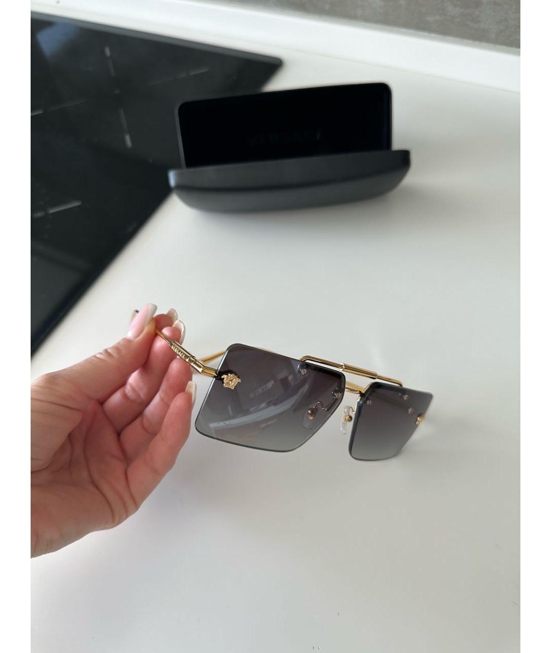 VERSACE Золотые металлические солнцезащитные очки, фото 4
