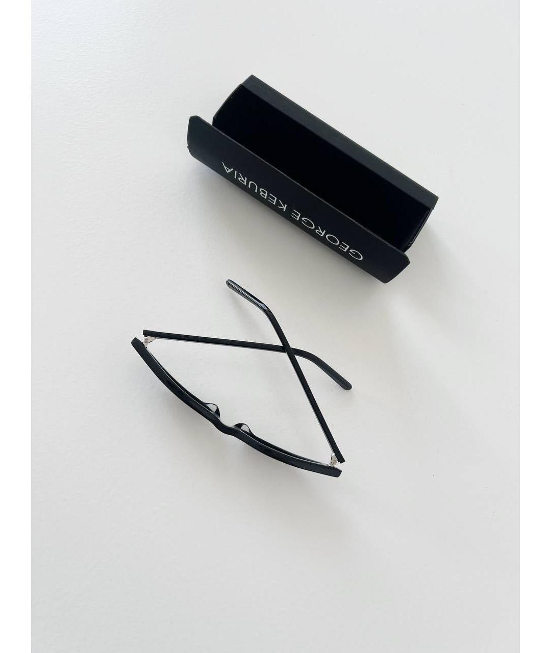 GEORGE KEBURIA Черные пластиковые солнцезащитные очки, фото 5