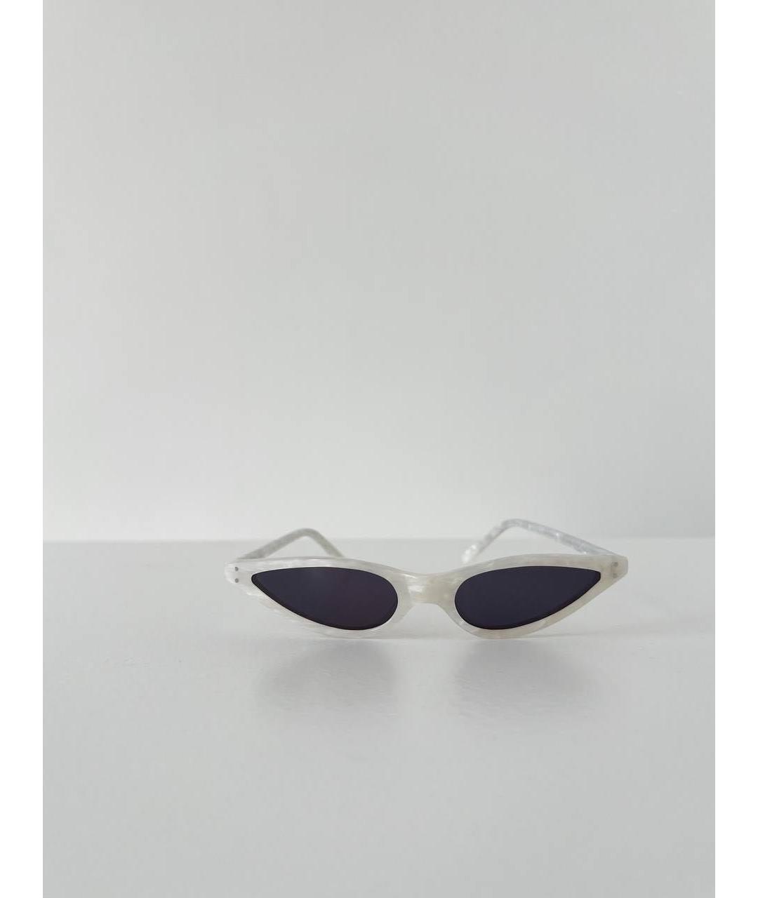 GEORGE KEBURIA Белые пластиковые солнцезащитные очки, фото 7