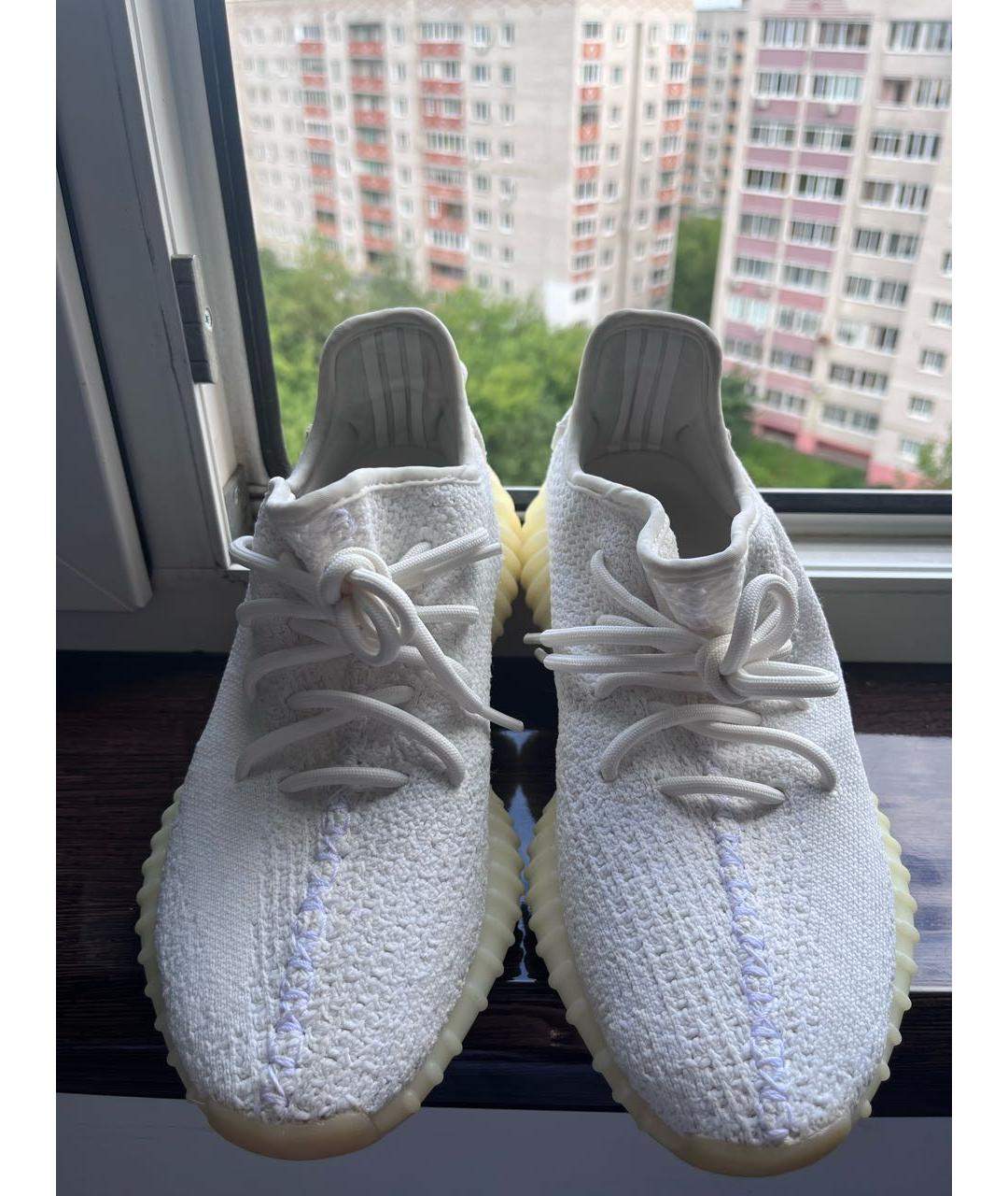 ADIDAS YEEZY Белые текстильные кроссовки, фото 2