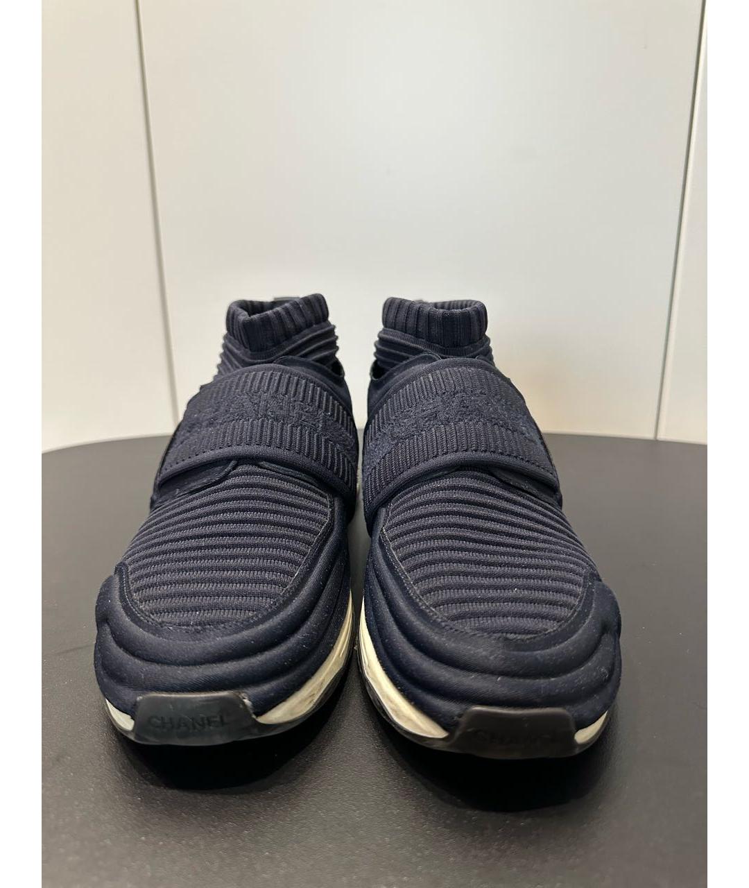CHANEL PRE-OWNED Темно-синие неопреновые кроссовки, фото 2