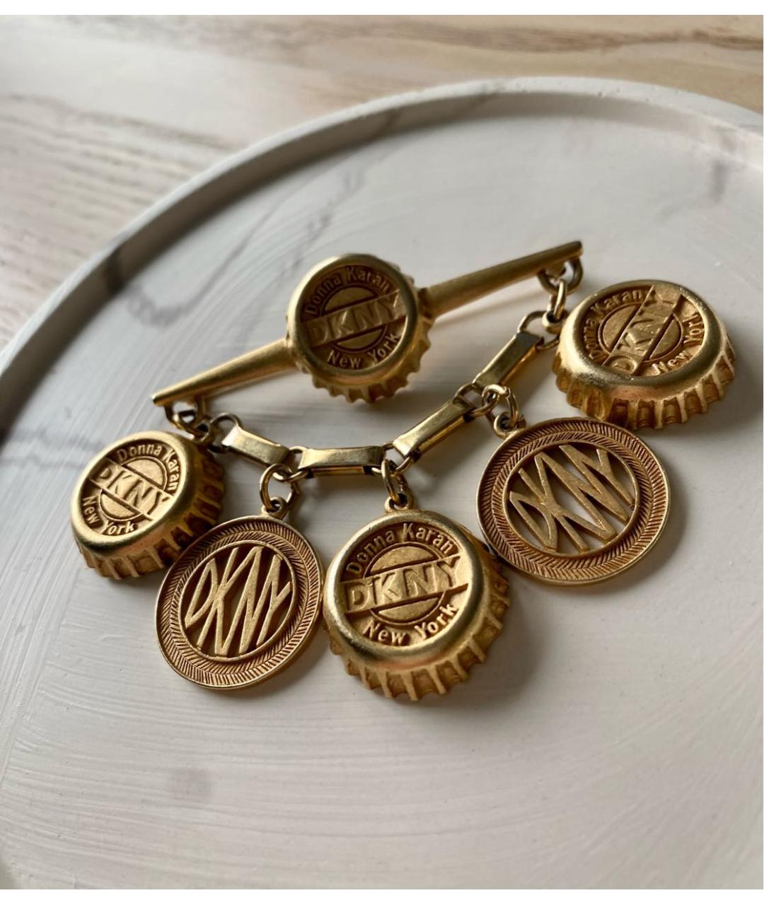 DKNY Золотая булавка / брошь, фото 3