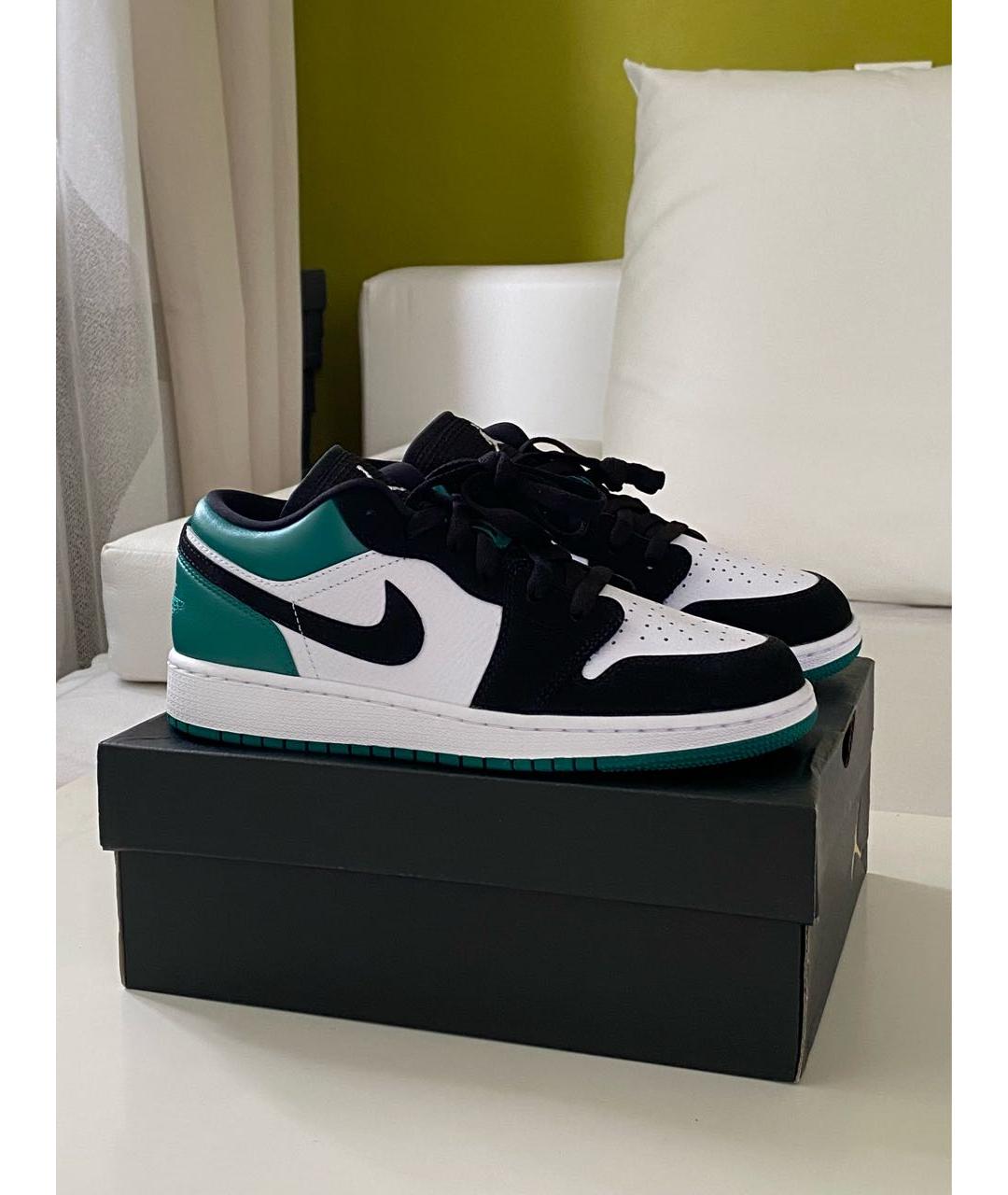 JORDAN Зеленые замшевые кроссовки, фото 2