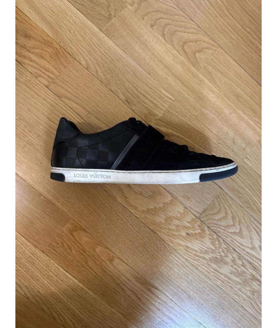LOUIS VUITTON Темно-синие нубуковые низкие кроссовки / кеды, фото 7