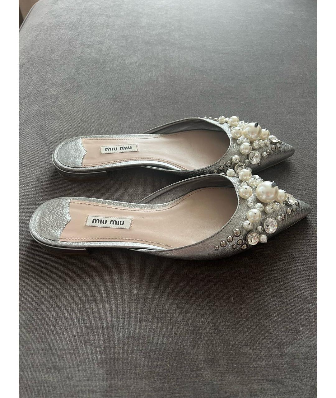MIU MIU Серебряные кожаные мюли, фото 5