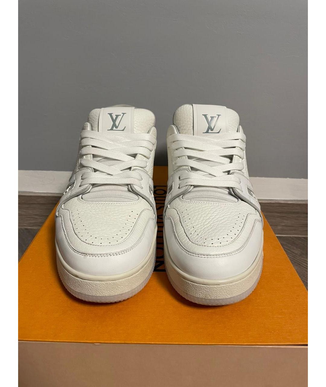 LOUIS VUITTON PRE-OWNED Белые кожаные низкие кроссовки / кеды, фото 2