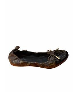 LOUIS VUITTON Балетки