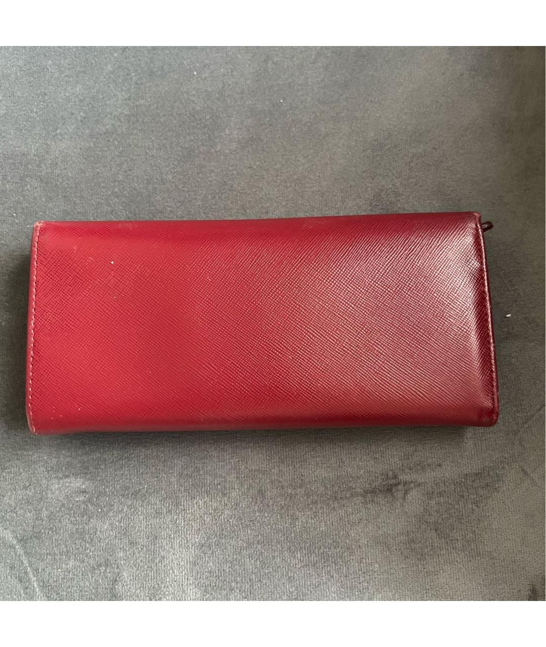 PRADA Бордовый кожаный кошелек, фото 3