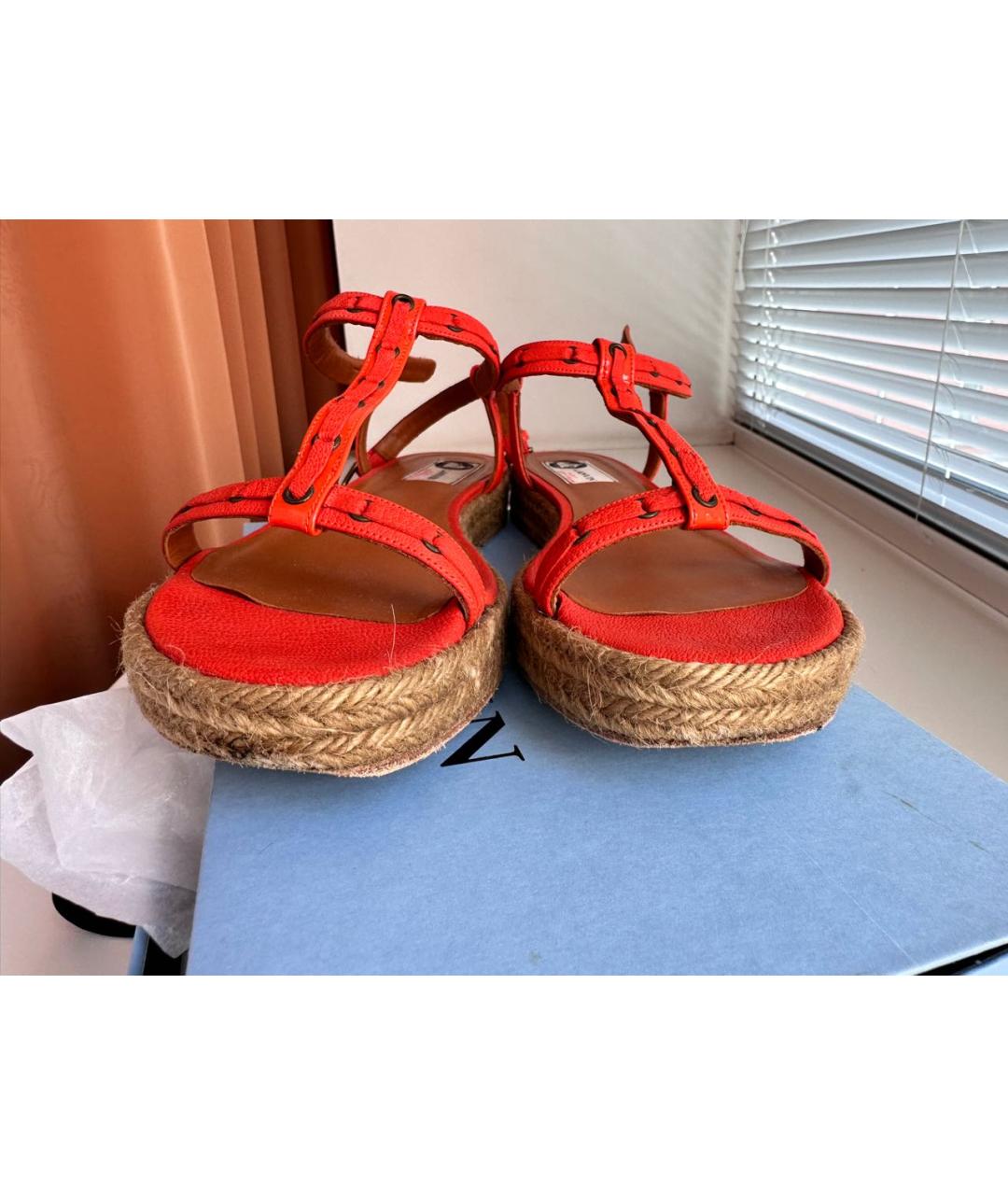LANVIN Оранжевое кожаные сандалии, фото 4